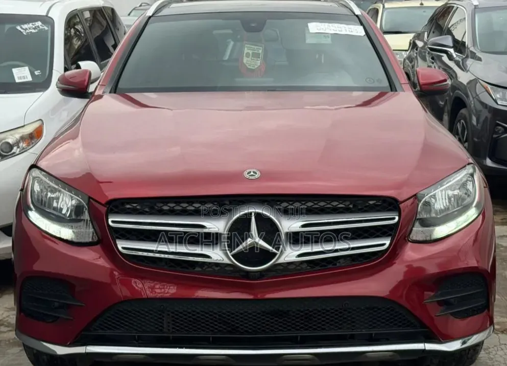 Mercedes-Benz GLC-Class 2018 Red