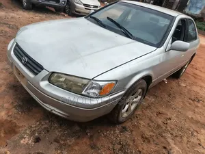 Toyota Camry 2002 Silver