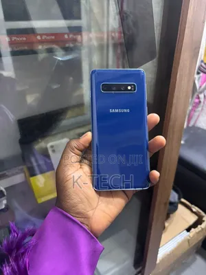Samsung Galaxy S10 128 GB Blue