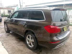 Mercedes-Benz GL-Class 2013 Brown
