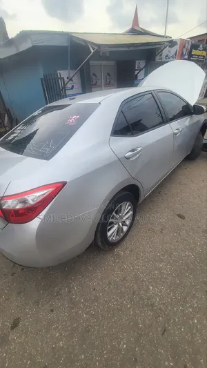 Toyota Corolla 2016 Silver