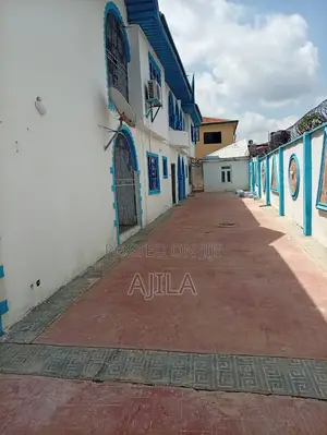 3bdrm Block of Flats in Providence Estate for rent