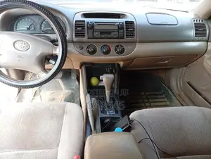 Toyota Camry 2004 Gray