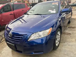 Toyota Camry LE 4dr Sedan (2.4L 4cyl 5A) 2009 Blue