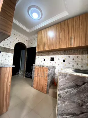2bdrm Block of Flats in Rind Road for rent