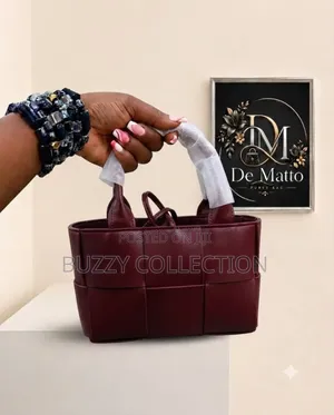 High Quality Stylish Women's Handbag