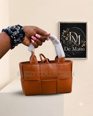 High Quality Stylish Women's Handbag