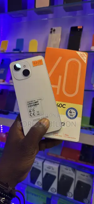 Tecno Spark 40 128 GB White