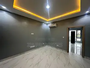 4bdrm Townhouse / Terrace in Lekki Phase 1 for rent