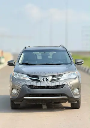 Toyota RAV4 Limited 4dr SUV AWD (2.5L 4cyl 6A) 2015 Brown