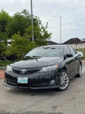Toyota Camry SE 4dr Sedan (2.5L 4cyl 6A) 2012 Black