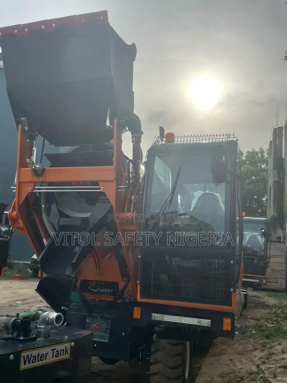 4cubic Oceanic Mobile Selfloading Concrete Mixer