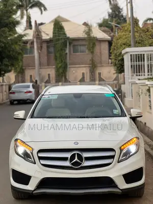 Mercedes-Benz GLA 250 2015 White