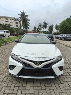 Toyota Camry 2020 White