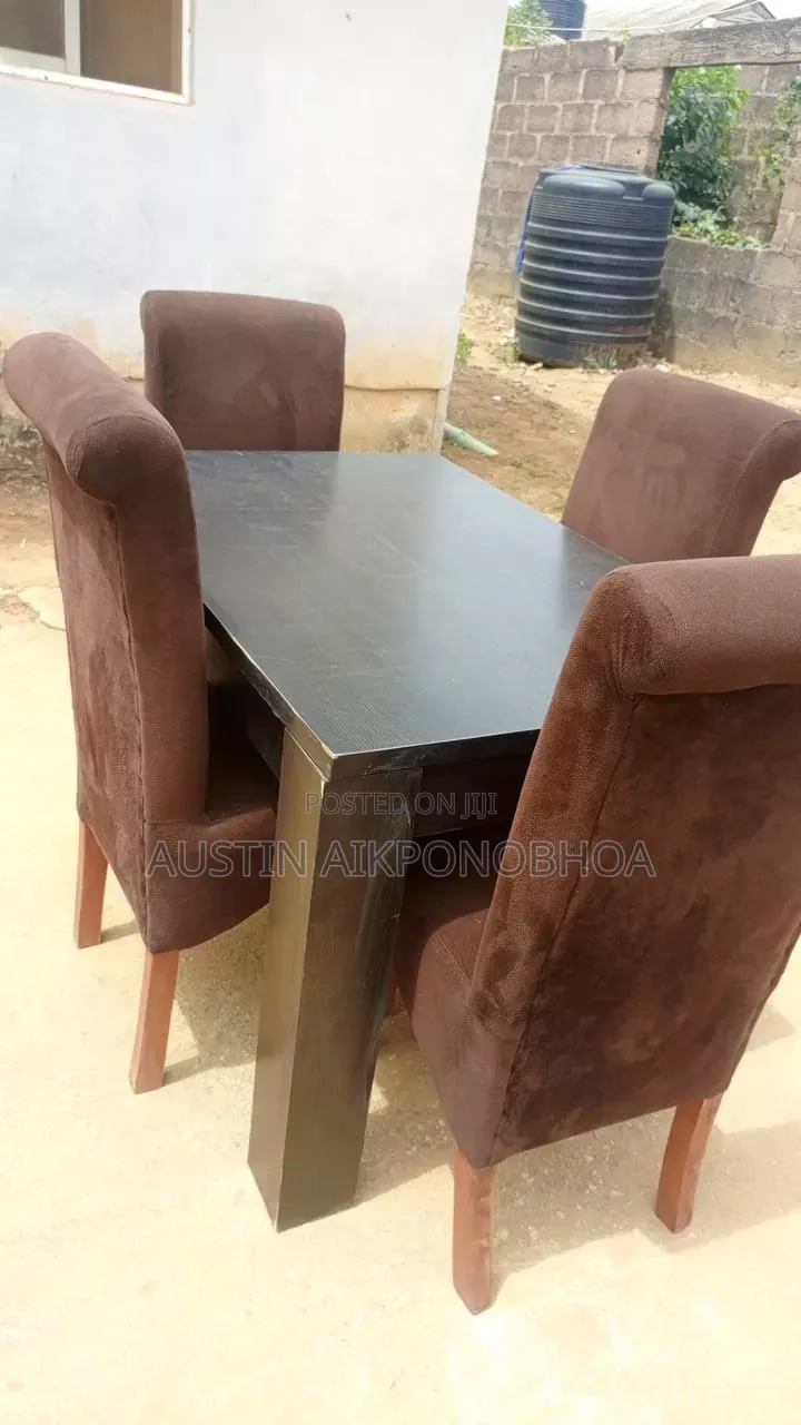 Dinning Set+ 6stools -#200,000