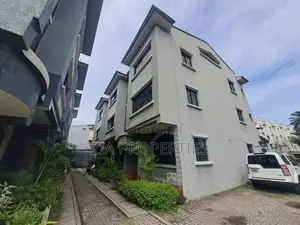 4bdrm Townhouse / Terrace in Victoria Island for rent