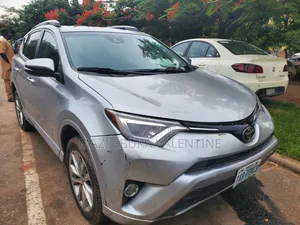 Toyota RAV4 2017 Silver