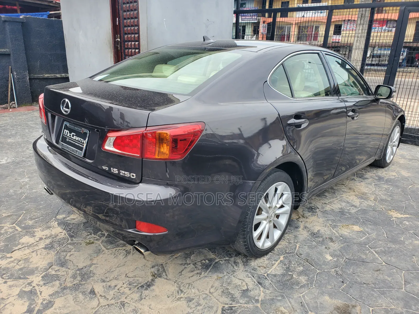 Lexus IS 2010 Gray