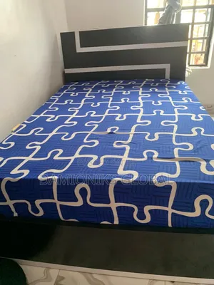 Bedframe and Mattress
