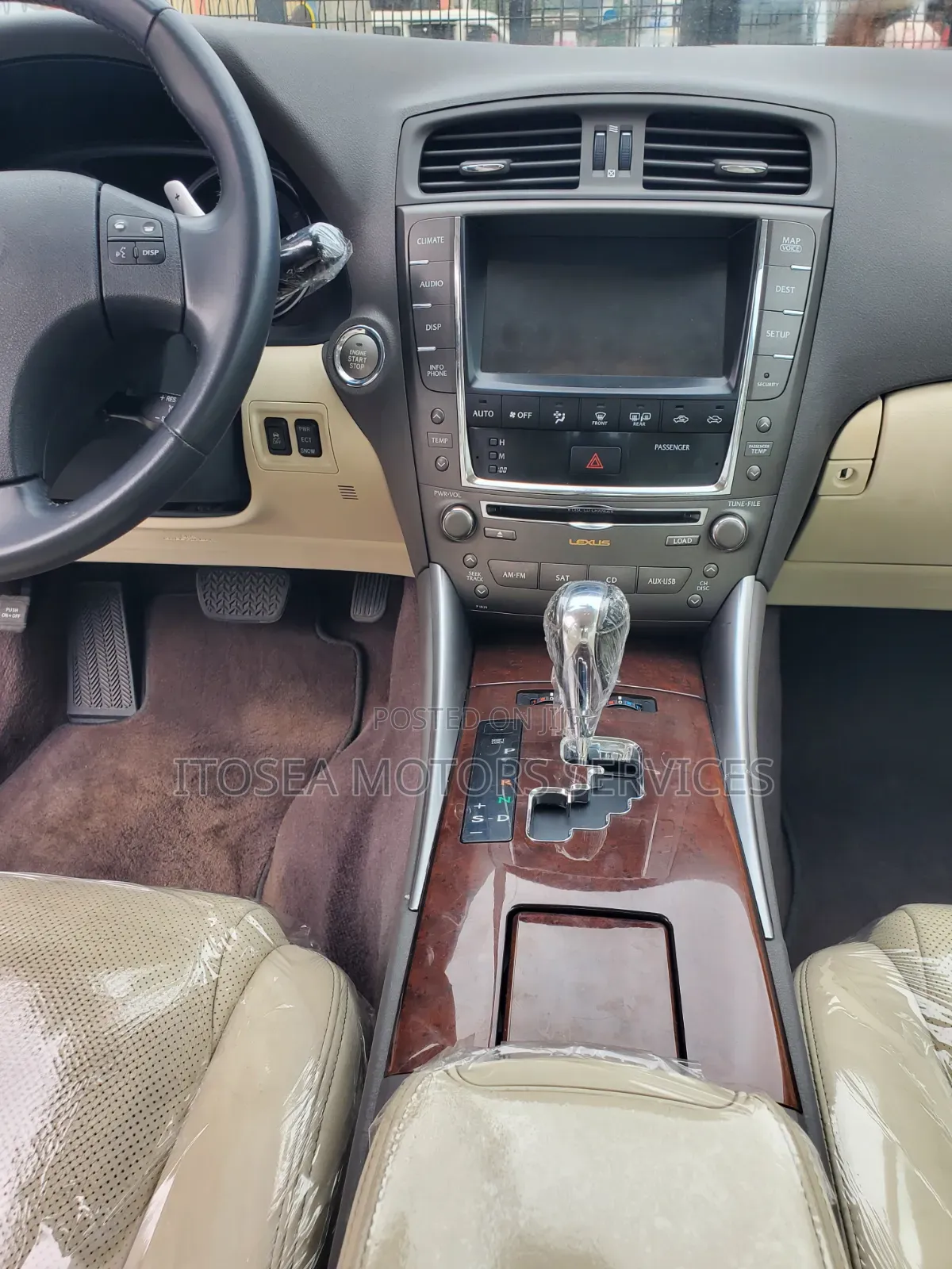 Lexus IS 2010 Gray