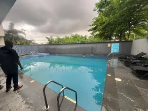 5bdrm Maisonette in Banana Island Lagos for rent