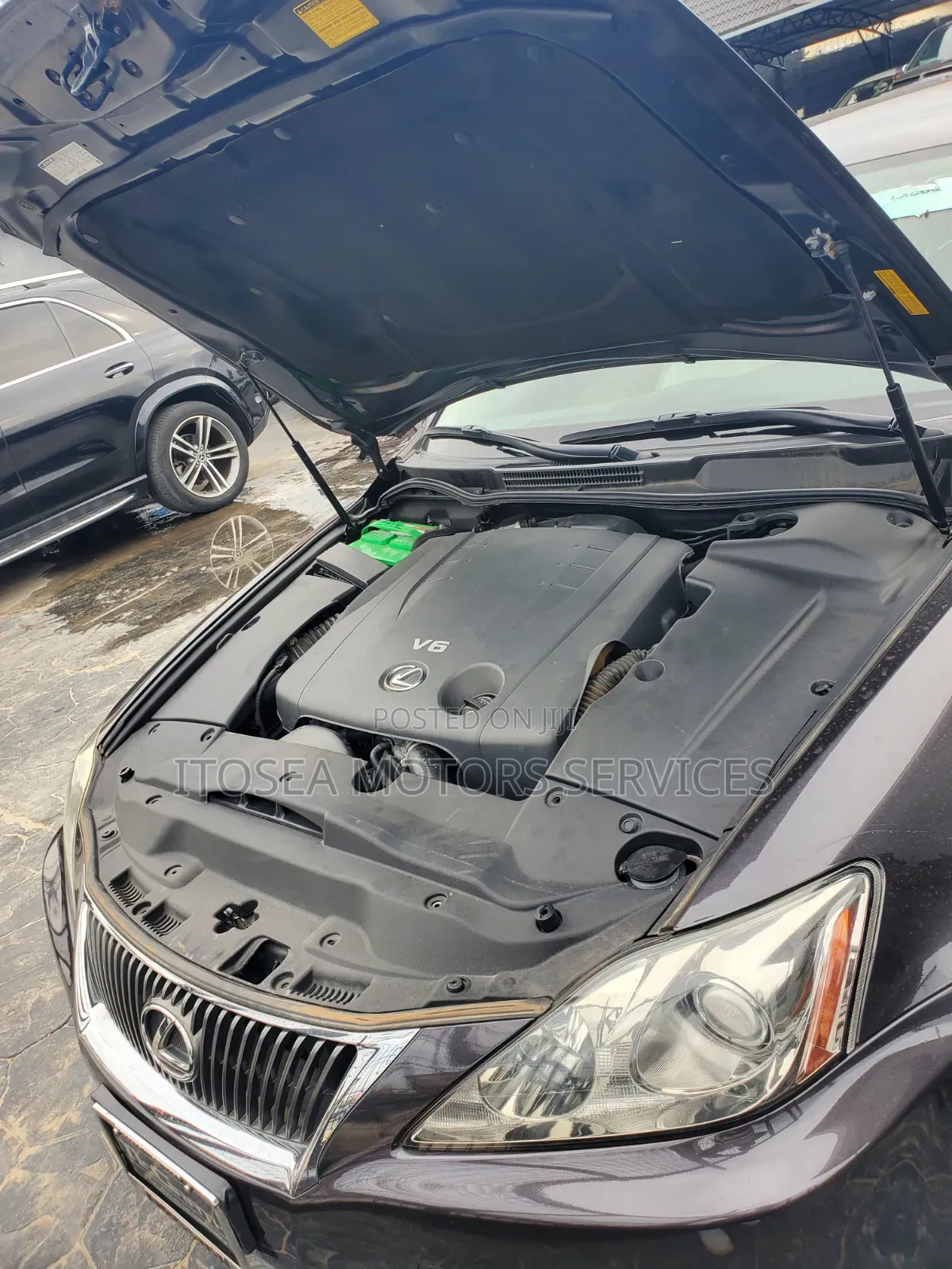 Lexus IS 2010 Gray