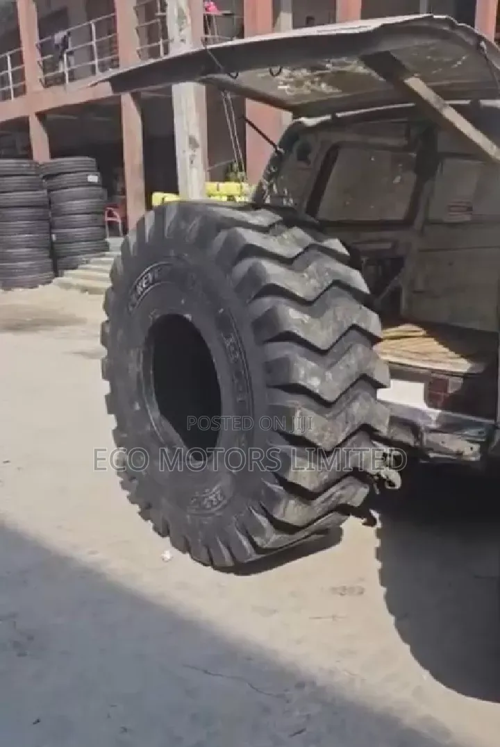 Original Solid Tire Size 23-5_25