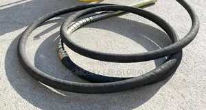 Robin Concrete Vibrator/Poker Machine (With 38mm Hose)