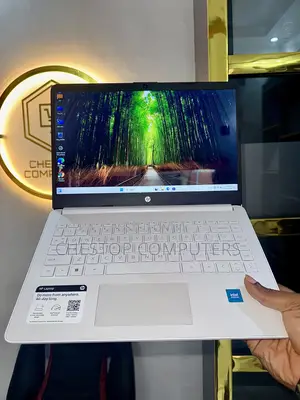 Laptop HP 14-dq1088wm 8GB Intel Pentium SSD 128GB