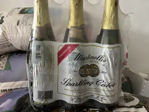 Martinellis Sparkling Cider