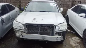 Toyota Highlander 2004 Silver