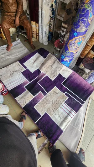 Premium Turkish Centre Rug – Modern Geometric Design