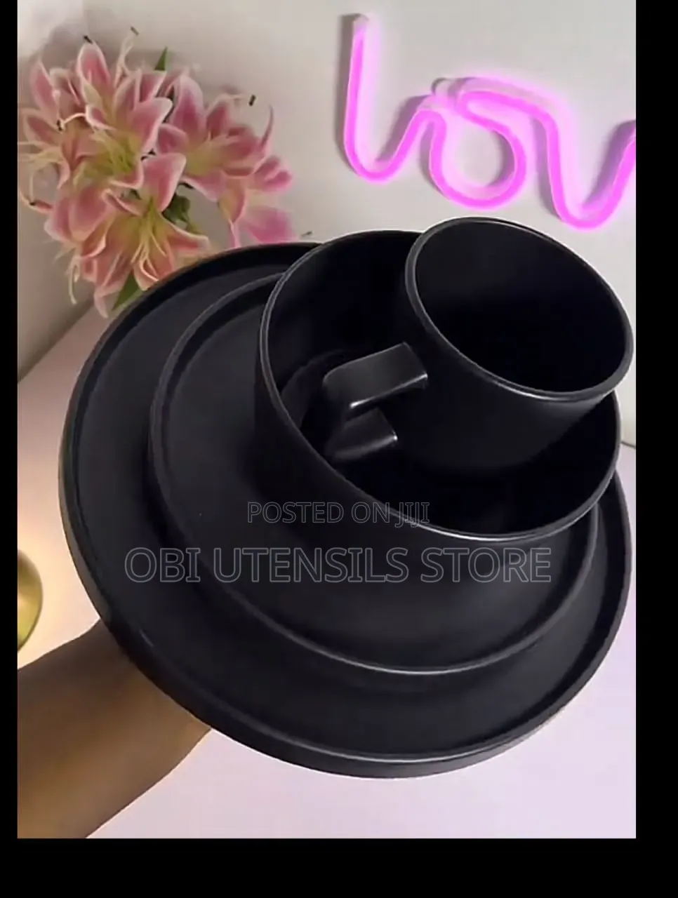 Breakable Plates