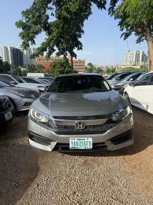 Honda Civic LX 4dr Sedan (2.0L 4cyl) 2016 Silver