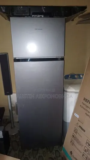 Hisense 200dr 154l Top Freezer Refrigerator