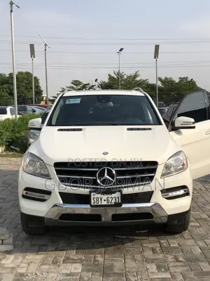 Mercedes-Benz M Class ML350 4MATIC 4dr SUV AWD (3.5L 6cyl 7A) 2014 White