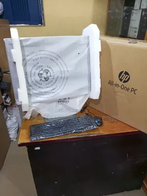 New Desktop Computer HP EliteOne 800 8GB Intel Core i5 SSD 512GB