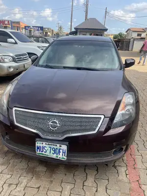 Nissan Altima 2007 Brown