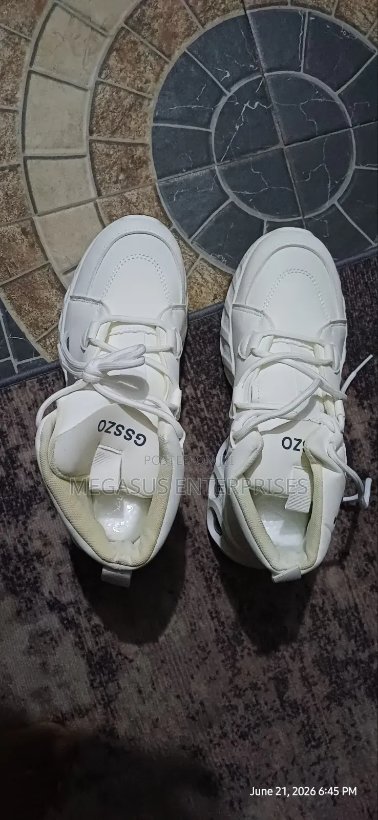 White Sneakers Size 42