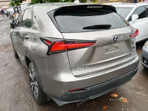 Lexus NX 2017 Gold
