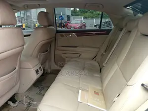 Toyota Avalon 2008 White