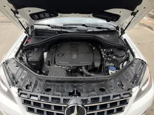 Mercedes-Benz M Class ML350 4dr SUV (3.5L 6cyl 7A) 2014 White