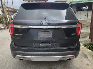 Ford Explorer 2016 Black