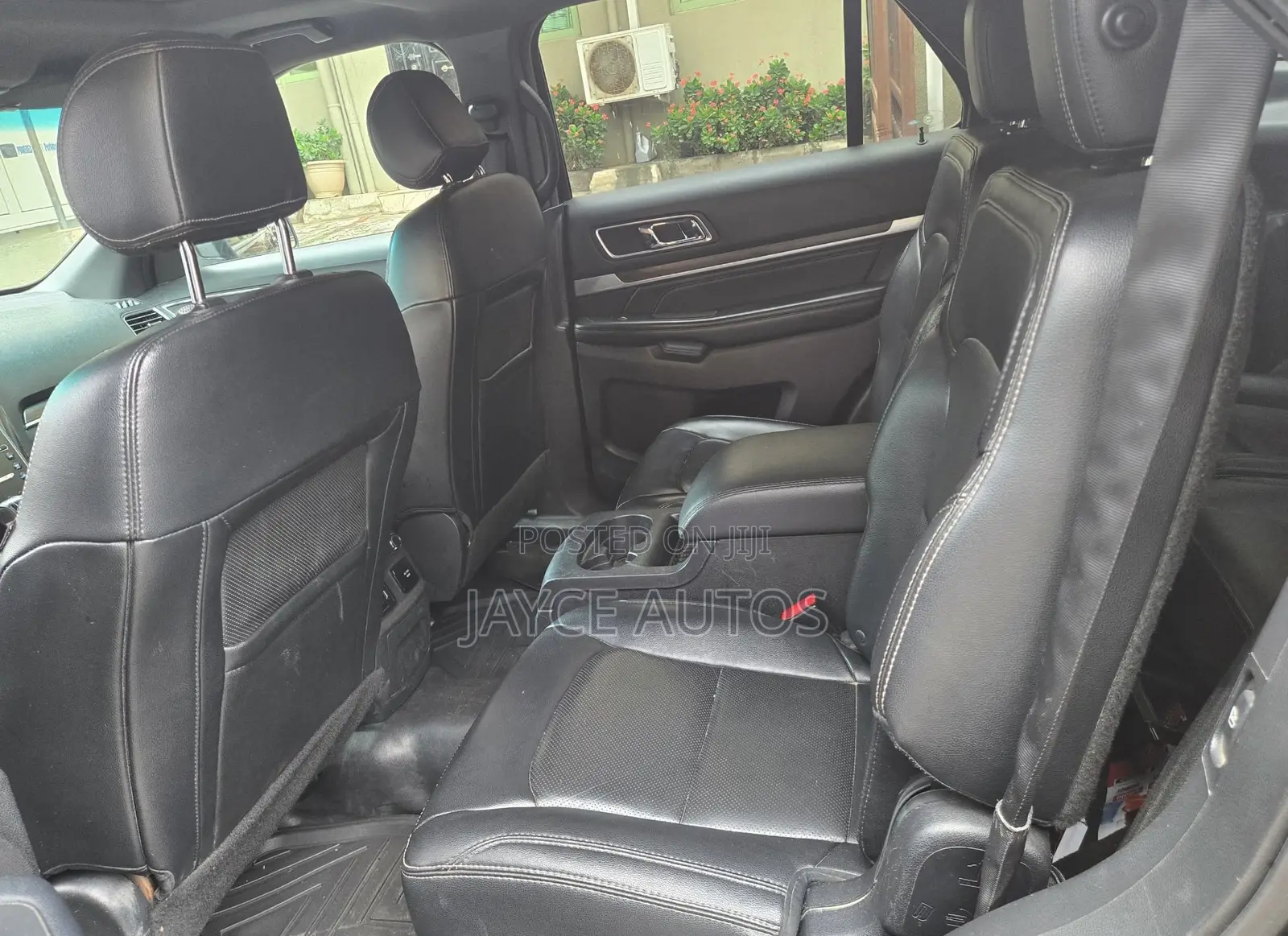Ford Explorer 2016 Black