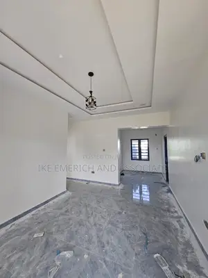 2bdrm Block of Flats in Apo Resettlement for rent