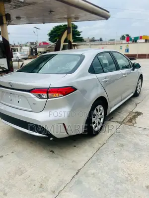Toyota Corolla 2020 Silver