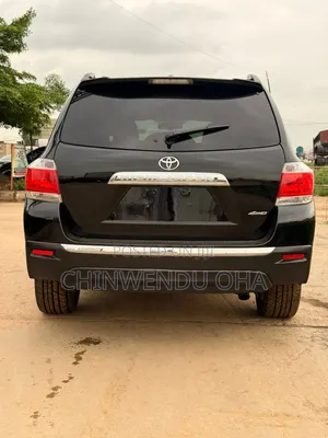 Toyota Highlander 2012 Black