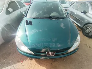 Peugeot 206 2004 Green