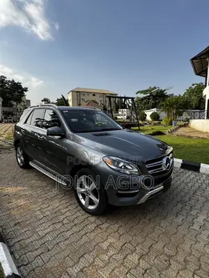 Mercedes-Benz GLE-Class 2017 Blue