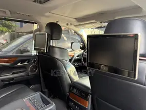 Lexus LX 570 AWD 2019 Gray